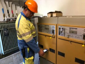 Détection des décharges partielles sur installations « haute tension » en Suisse